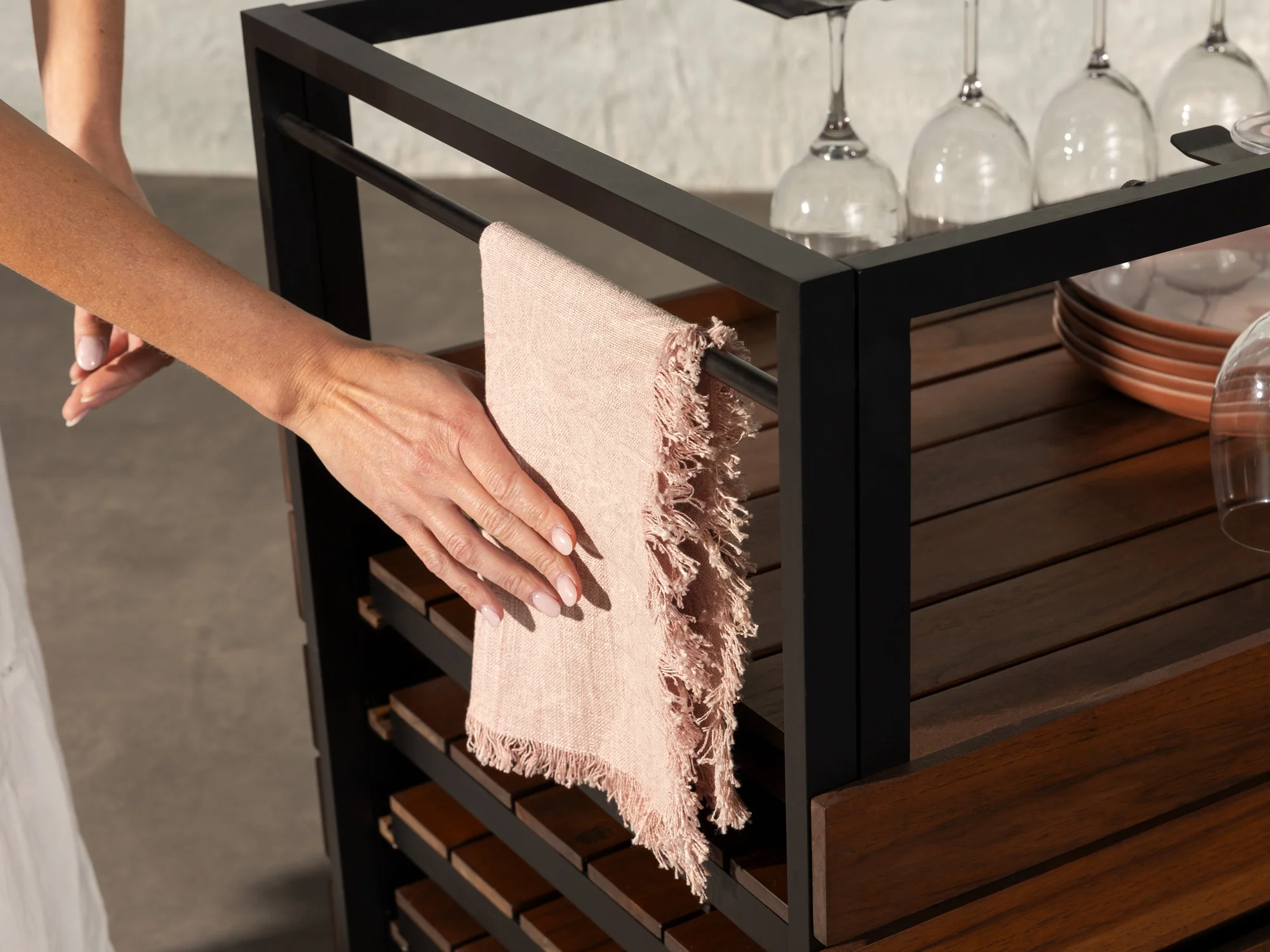 Transformer Outdoor Bar Cart - Panel Storage - Image 12