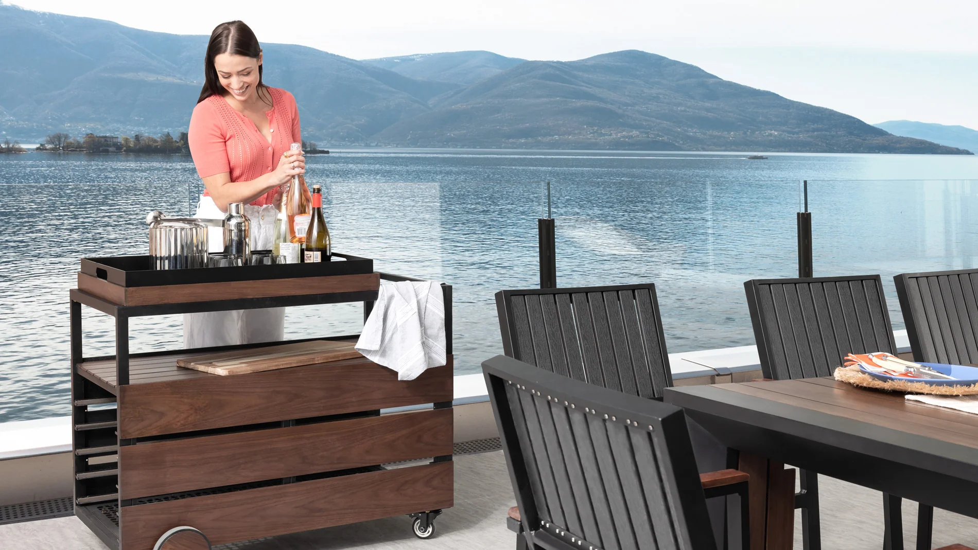 Transformer Outdoor Bar Cart - Panel Storage - Image 18