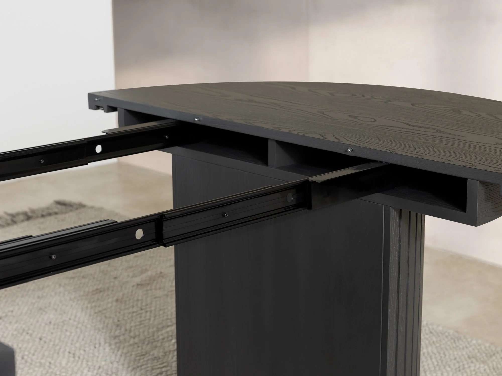 Round Dining Set - The Family - Image 40