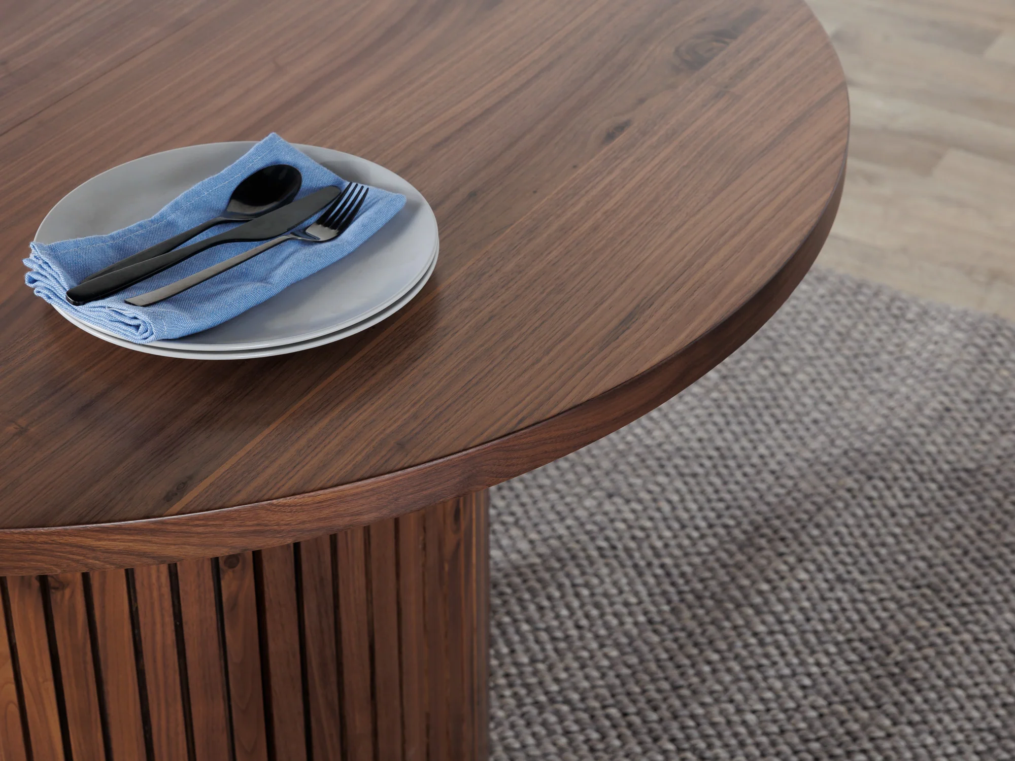 Round Dining Set - The Family - Image 72