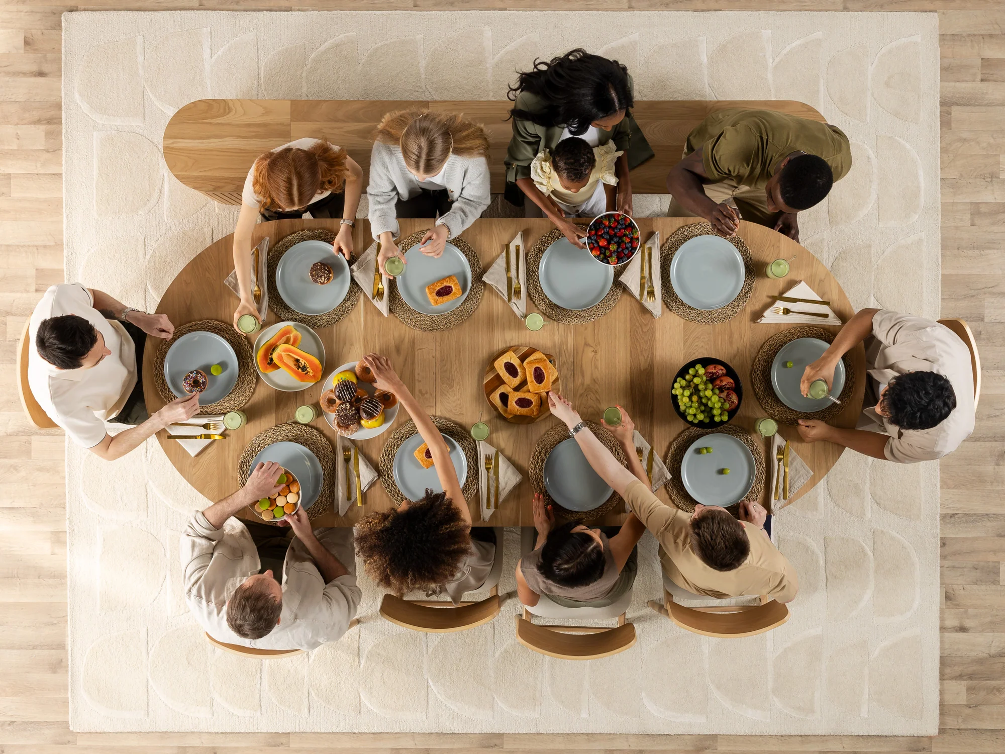 Round Dining Set - The Gathering - Image 53