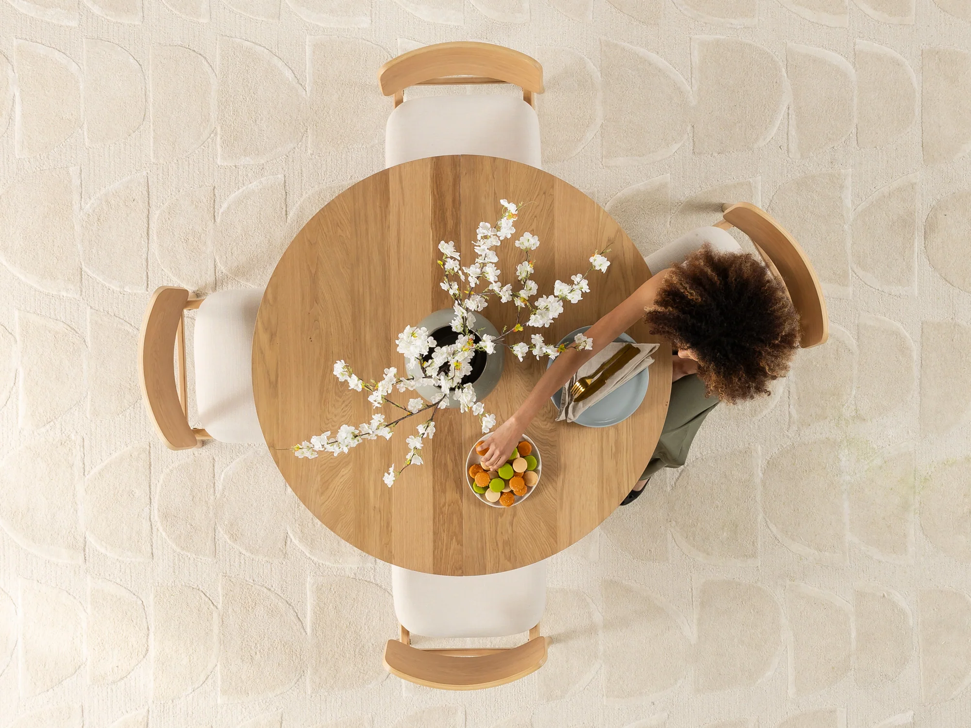 Round Dining Set - The Gathering - Image 54