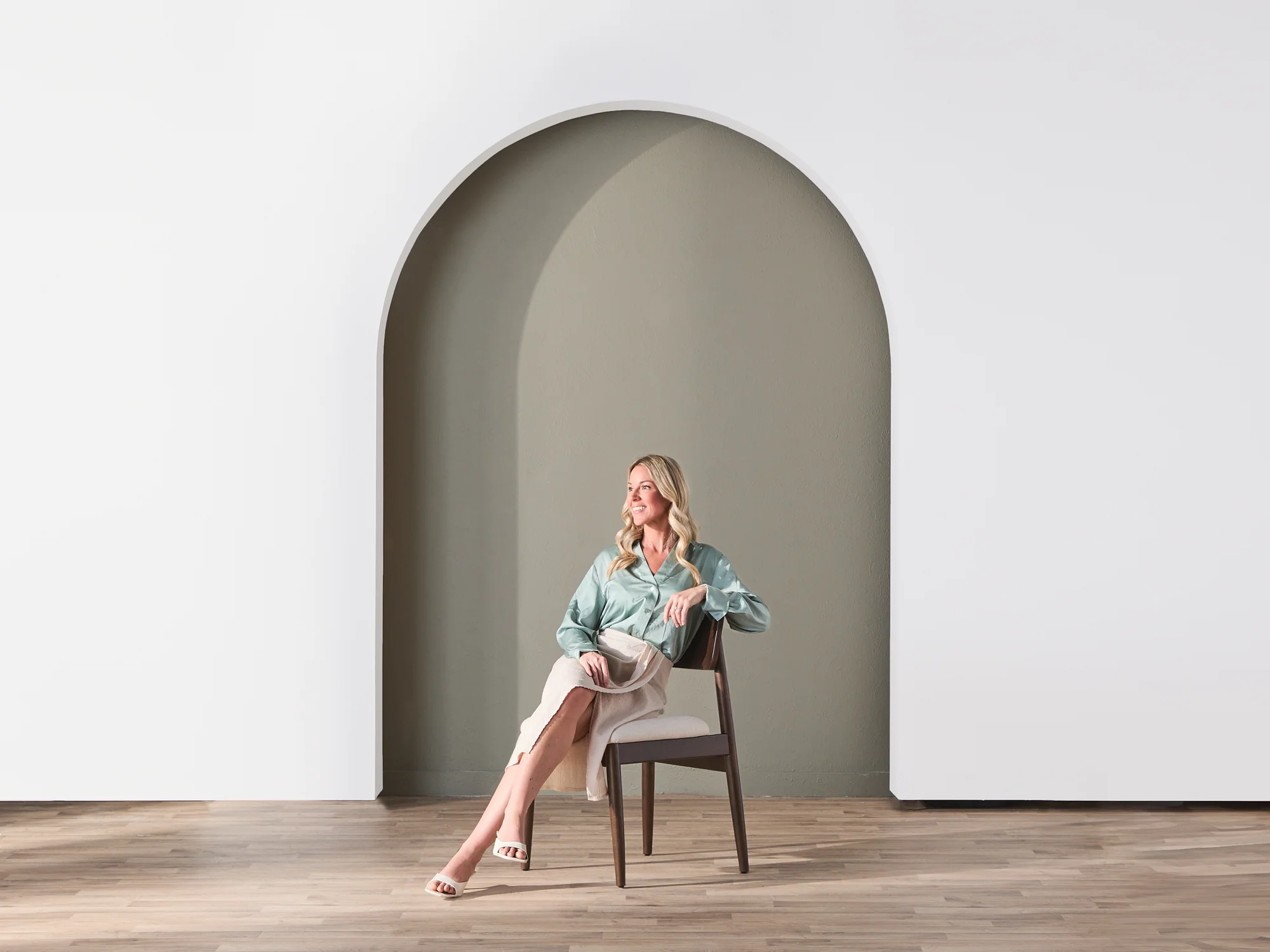 Transformer Round Chair - Image 5